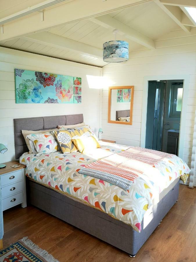Sunset Hideaway Villa Narberth Exterior foto